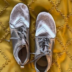 Arita women tennis shoes